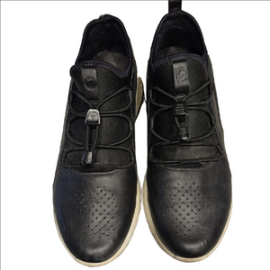 Ecco Women's ST.1 Black Toggle Sneakers with White Sole